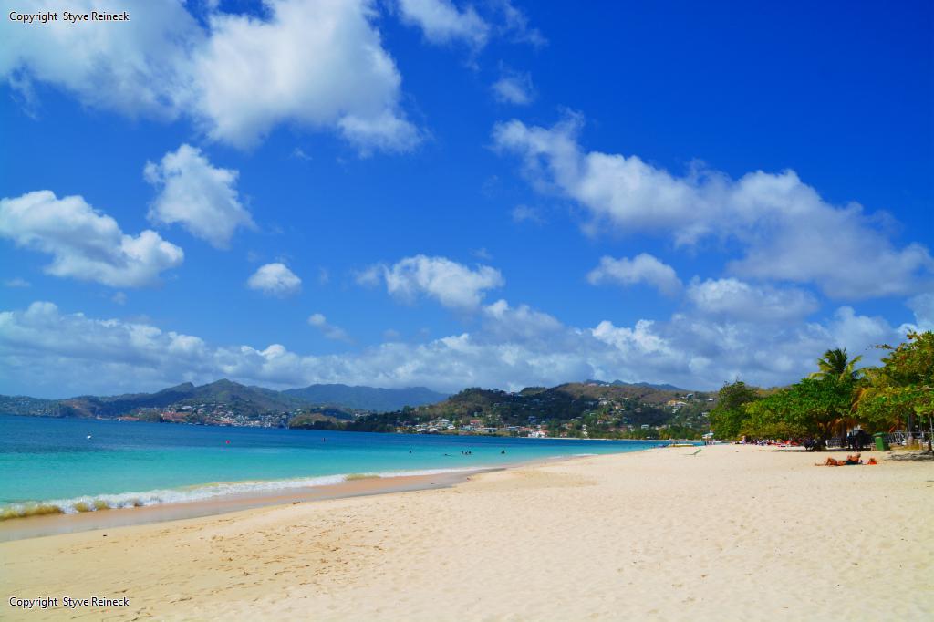 Morne Rouge, The Lime, Grenada by Styve Reineck