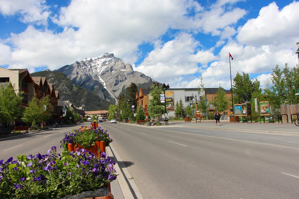 Banff, AB, Canada by Juan Domínguez León