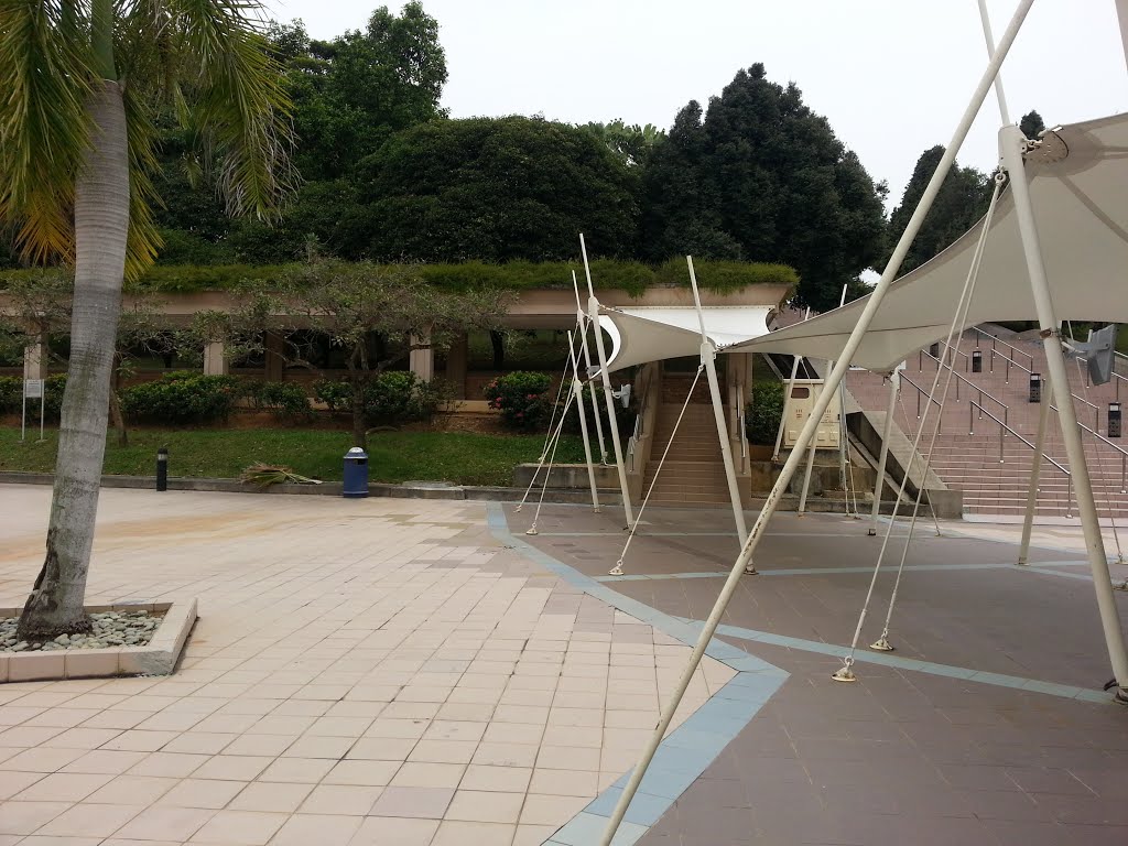 Rest and relax at the Park beside Putra Square by Zulbahrin Nordin