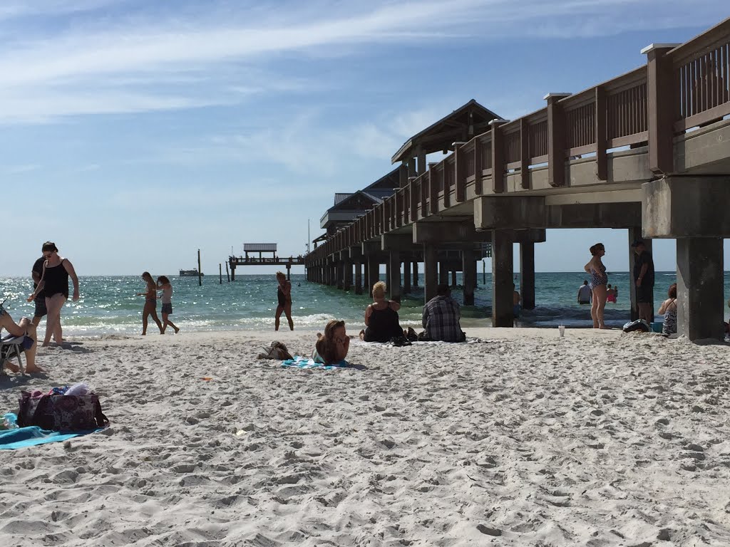 Clearwater Beach, Clearwater, FL 33767, USA by craig james