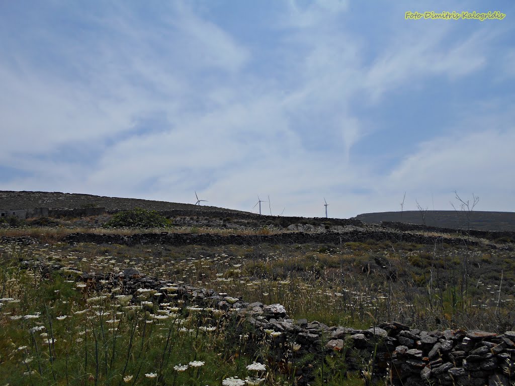 Σαν Μιχάλη, Απάνω Μεριά της Σύρου by through the lens and…