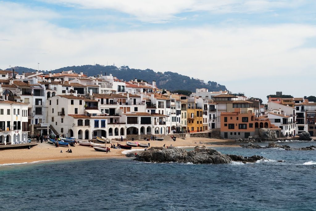 Calella de Palafrugell by Jordi Peralta