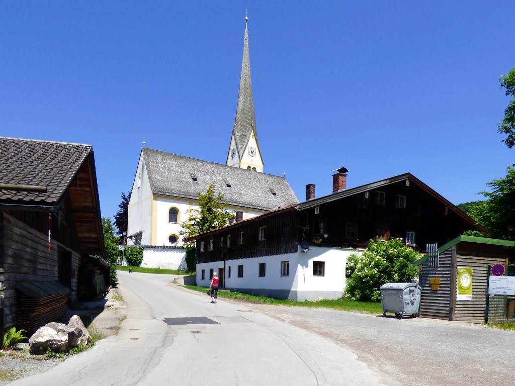 Schliersee, Perfallstraße by Karl Eidenschink