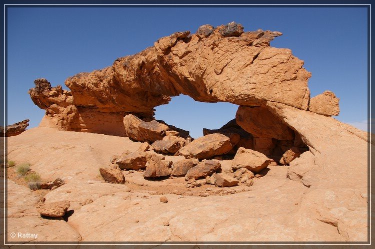 Sunset Arch, Grand Staircase Escalante N.M. by rattays.de