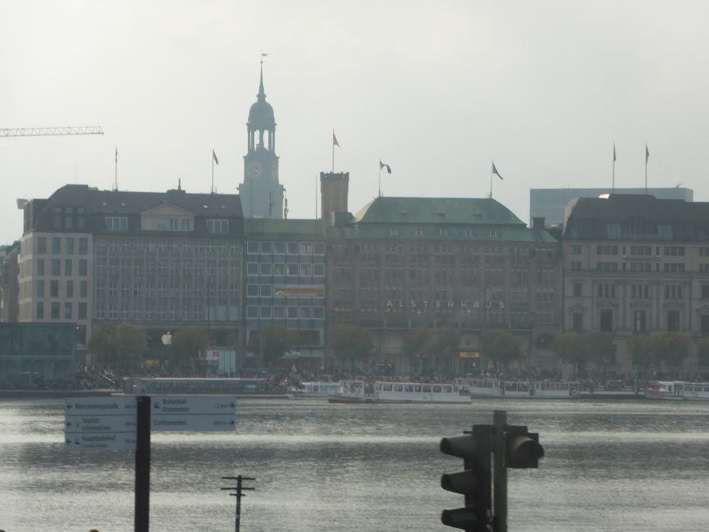 Hamburg-Neustadt, Hamburg, Germany by Michael Witkowski