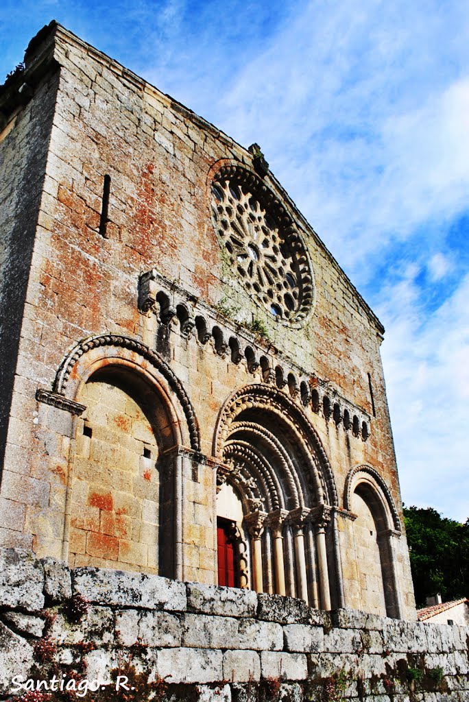 Monasterio Sto Estevo Ribas de Miño by Santiago R.