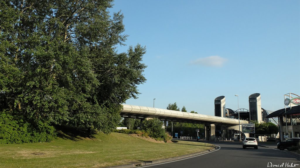 Rond point Saint Ghislain - 160615 - by Daniel Herlent