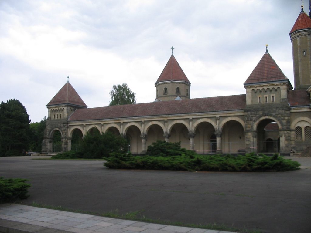 Probstheida, Leipzig, Germany by Miklós Róbert