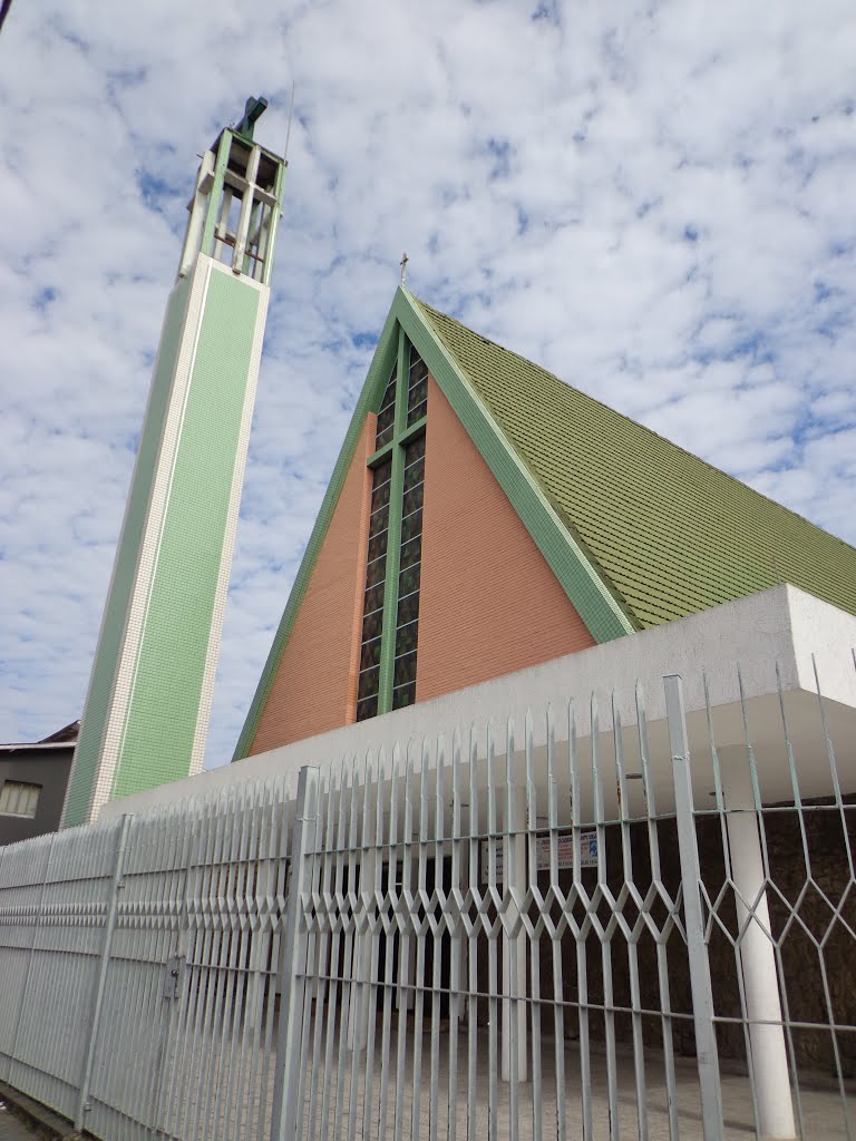 IGREJA VERDE by Itaro