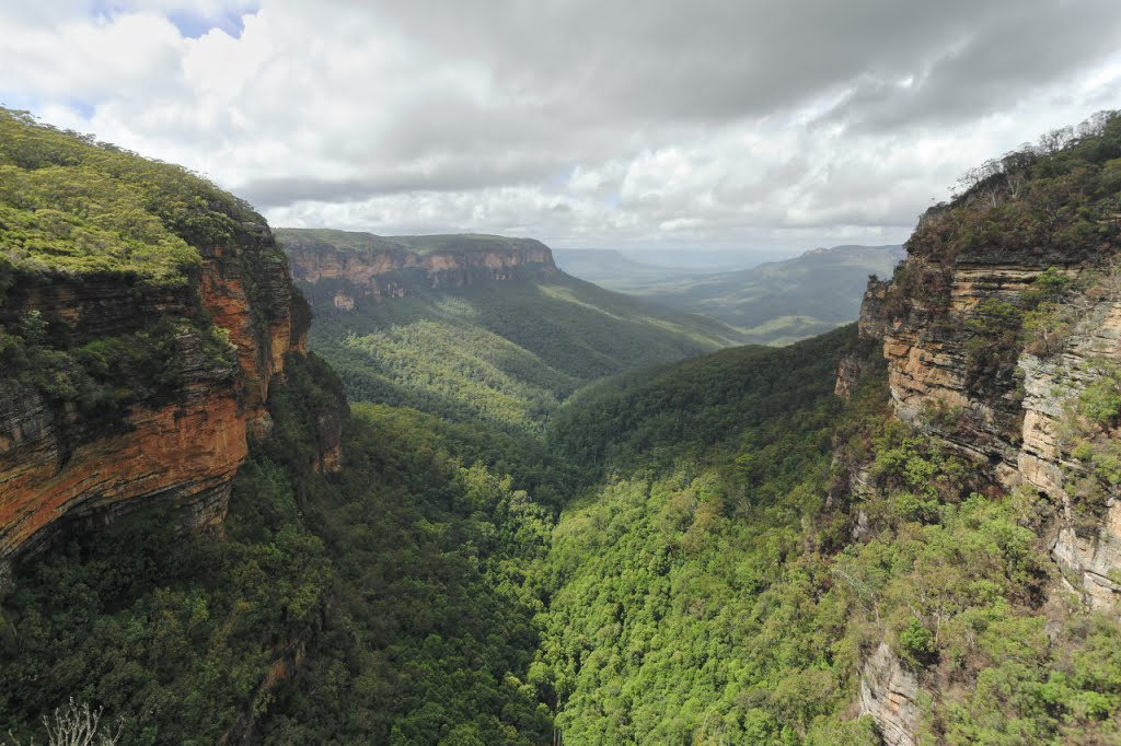 Queen Victoria Lookout by Alexandre Moleiro