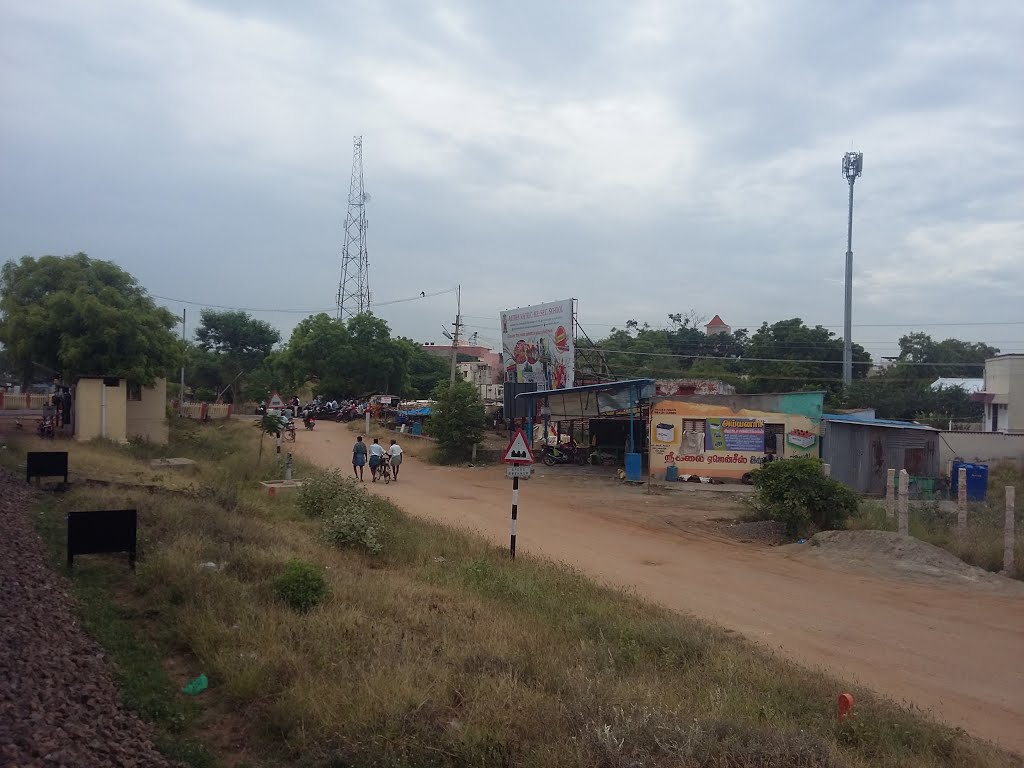 Madurai - Senkottai Train by sri ram prasath