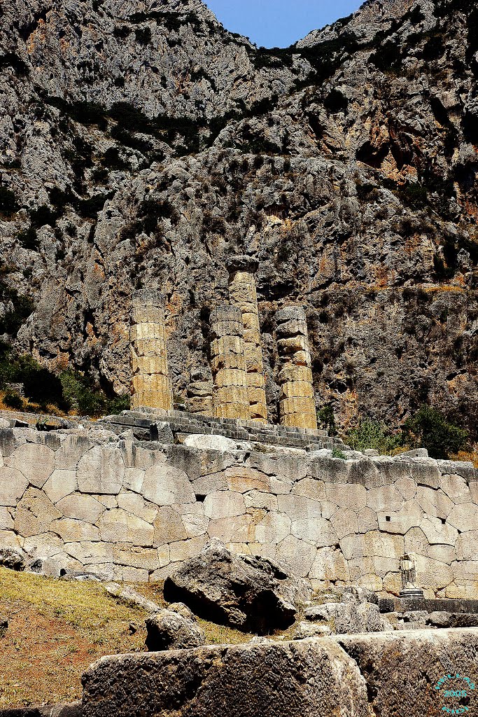 DELPHI (Δελφοί): DER APOLLO-TEMPEL by RIDI GRAZ