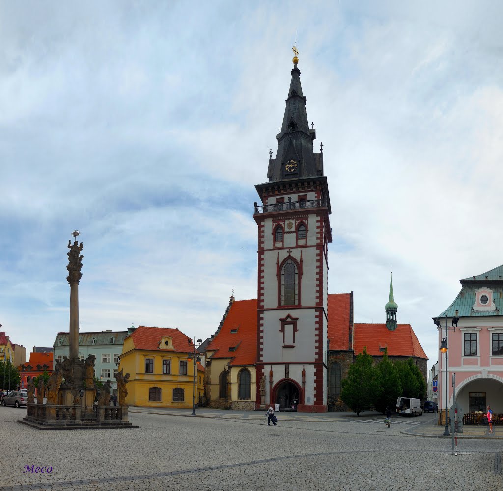 Městská věž, Trojiční sloup, Chomutov námestí 1. máje by Meco