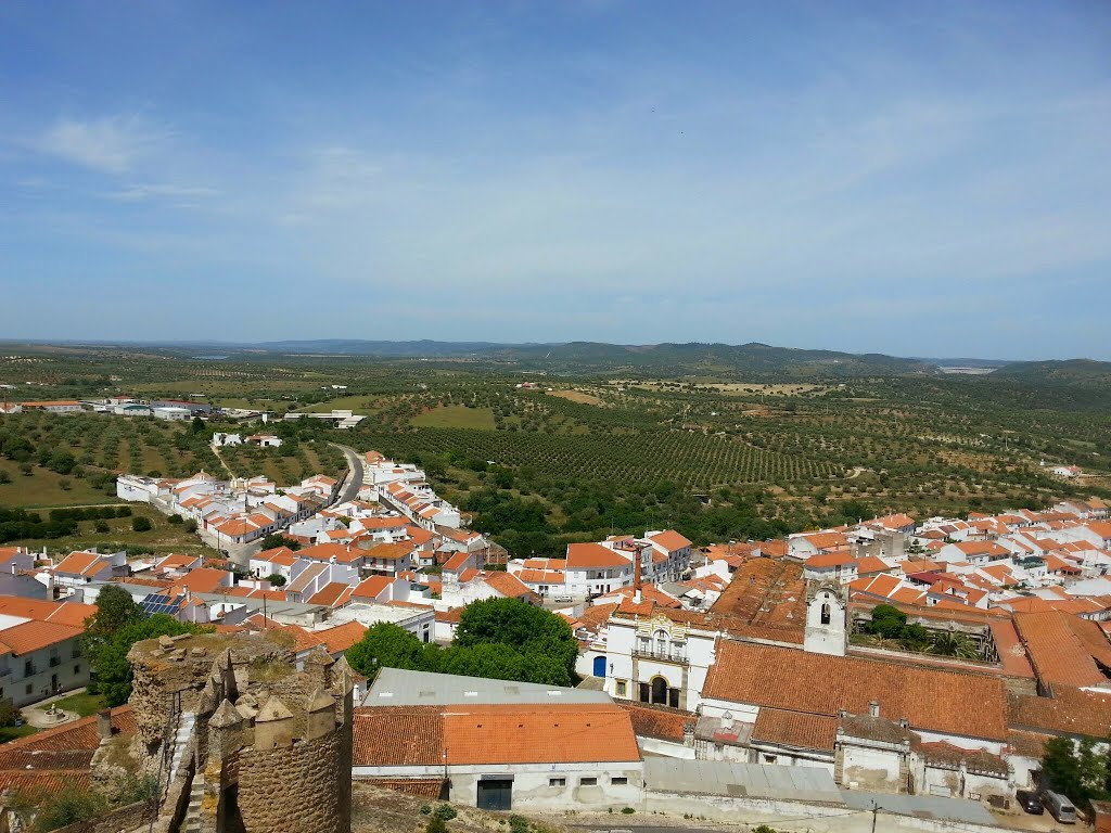 Vista do Castelo de Moura by Hulk Motoxaparro