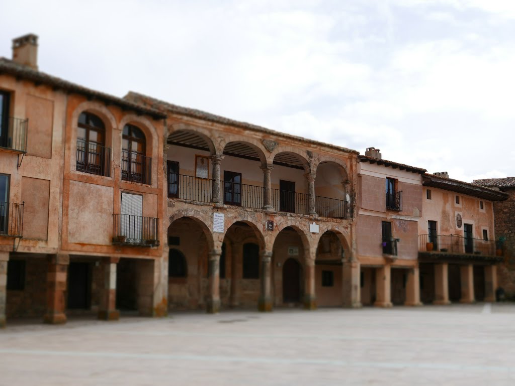 Medinaceli Main Square by Samuel Franco Domíng…