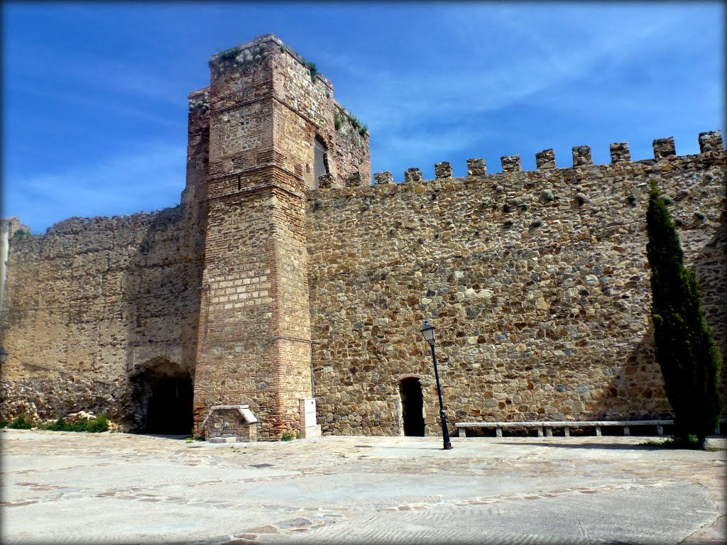 CASTILLO DE BUITRAGO DE LOZOYA. COMUNIDAD DE MADRID. SPAIN. by carlos cuerda damas