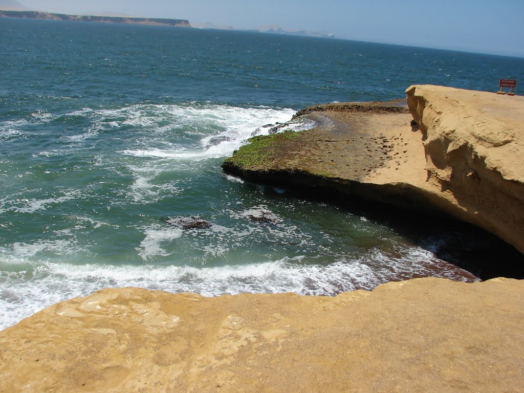 Agua azul - Praia Roja - Pq. Nac. Paracas - ICA - Peru - #dm by dalcio e marilda ber…