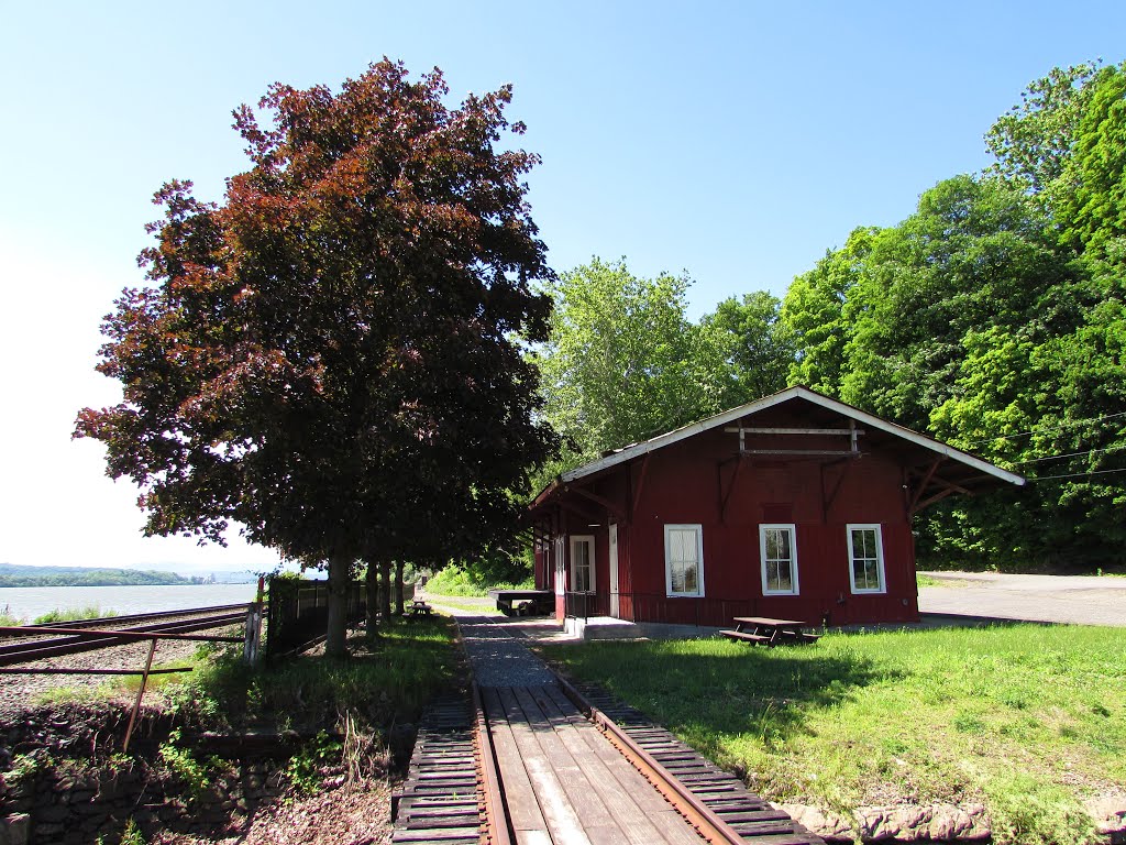 Old Milton RR Station by Chris Sanfino