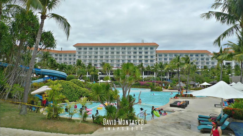 Shangrila Mactan Water Park 2015 by david montasco