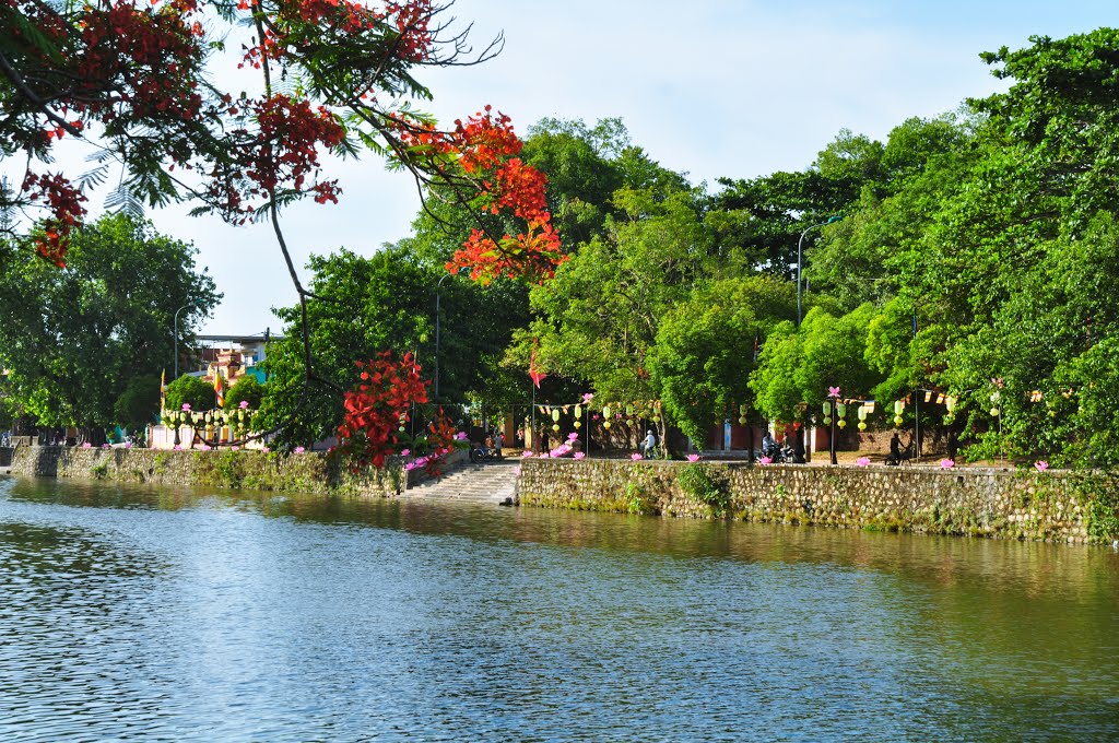 Sông Đông Ba - đường Huỳnh Thúc Kháng -Huế 2015 by quangduc20