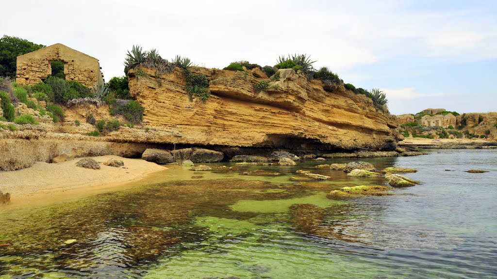 Traversa Sant'Agostino, 96100 Siracusa SR, Italy by artur brzeziecki