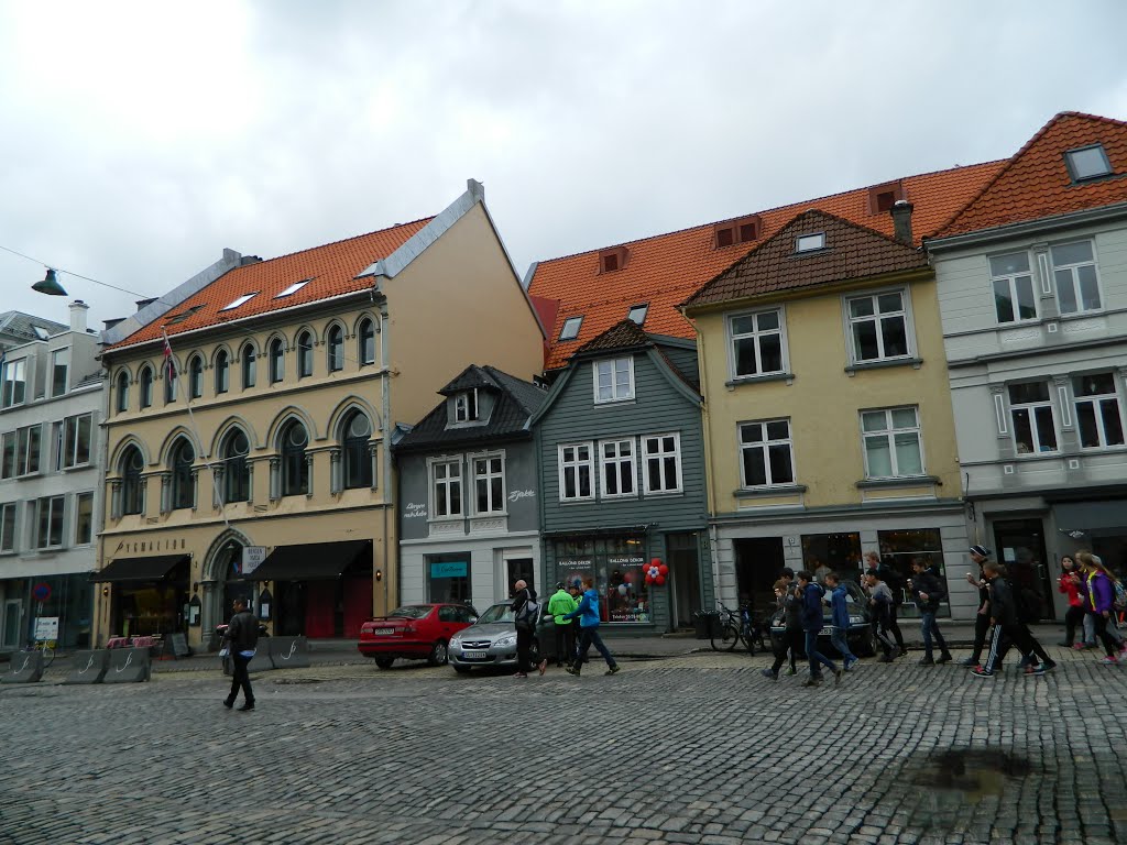 Bergen, Buildings&Streets by Emel Yamanturk