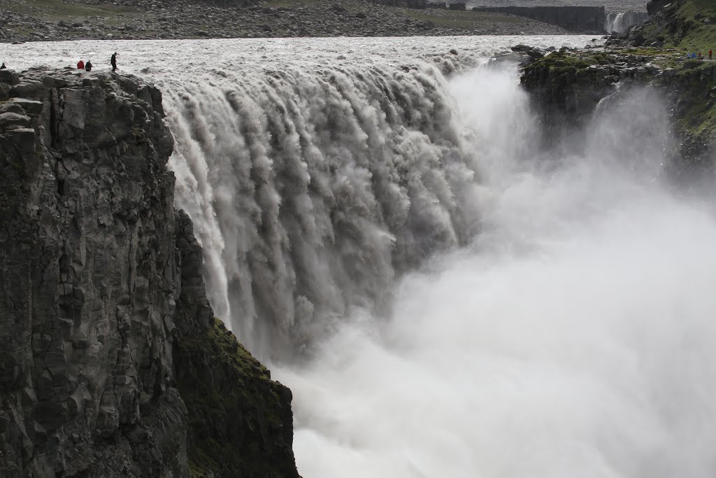 Northeastern Region, Iceland by Florin Thanei