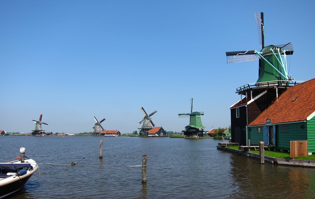 De Zaanse Schans - Rivier de Zaan * by Elly Hartog