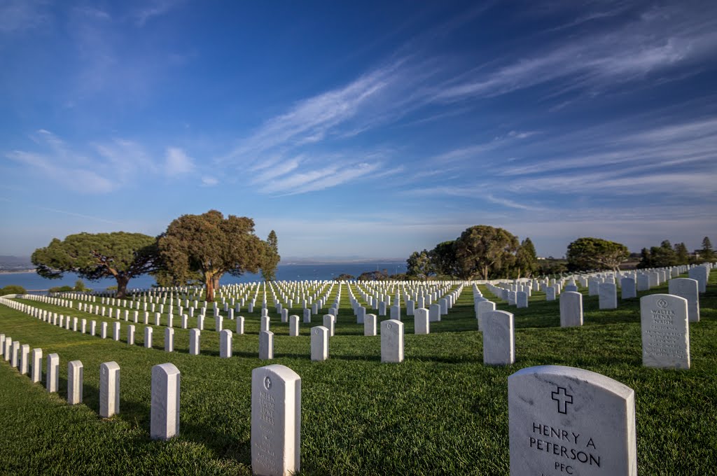 Fort Roscrans National Cemetary by StuartCannan