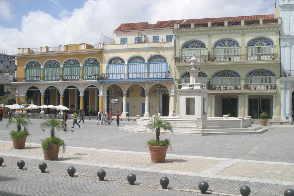 Havana, Cuba by lgportu69