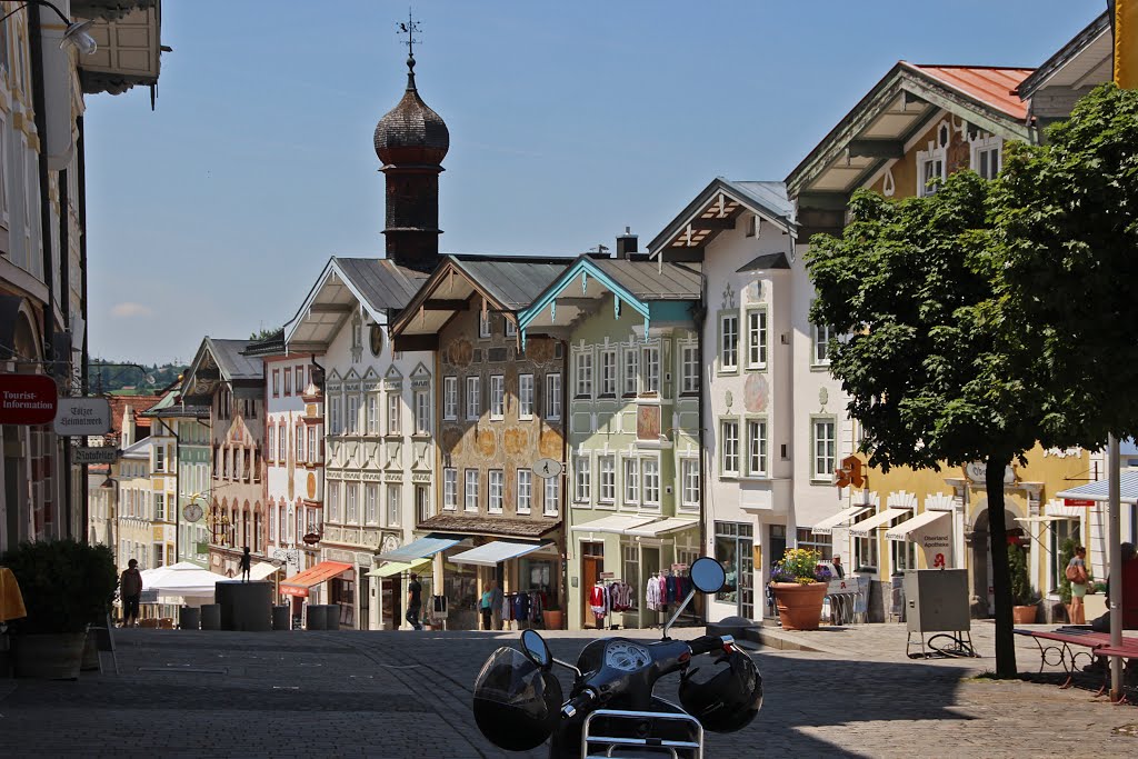 Bad Tölz Blick in die Marktstraße by Contessa