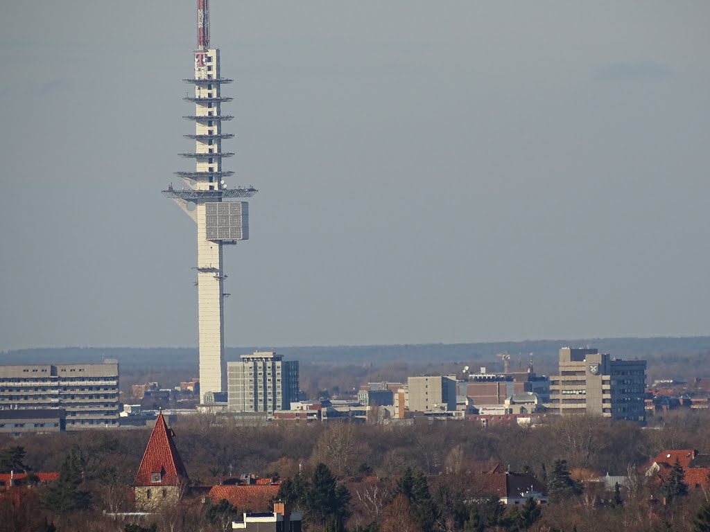 Wülferode, Hannover, Germany by Michael Witkowski