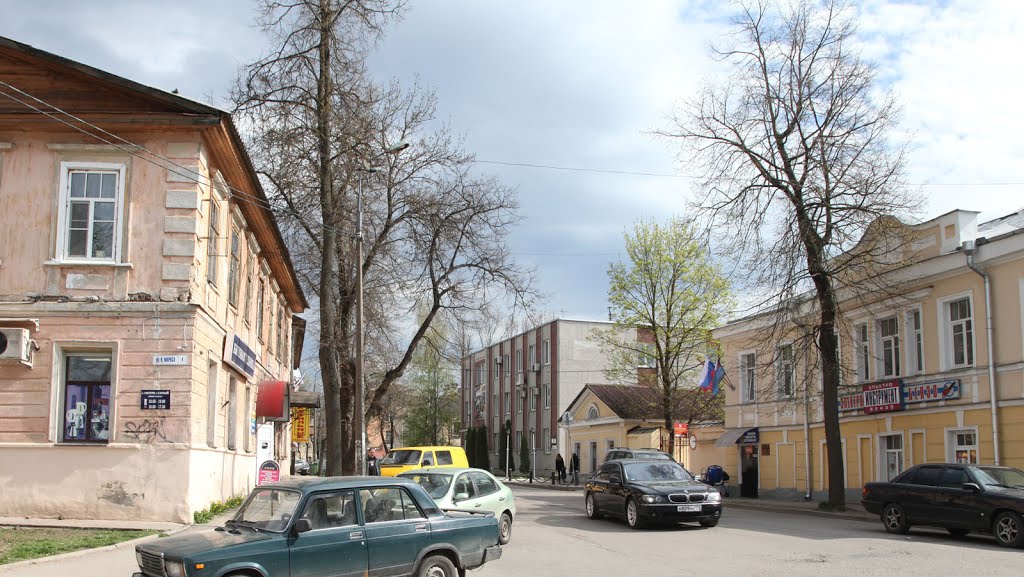 Псков. Улица Карла Маркса. Karl Marx Street by Roman A. Sergeev