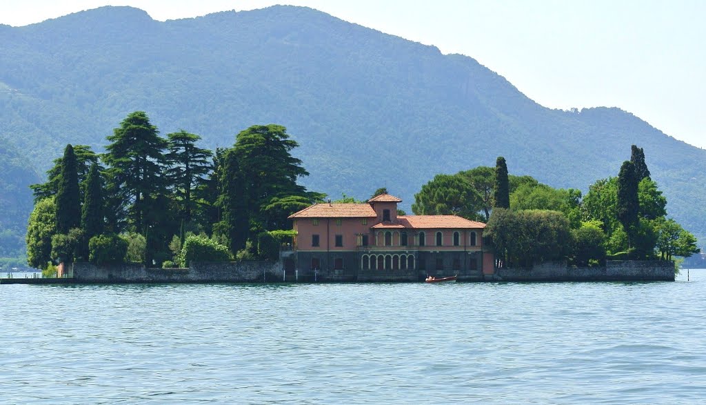 Lac d'Iséo - Isola di San Paolo by C- CHRIS