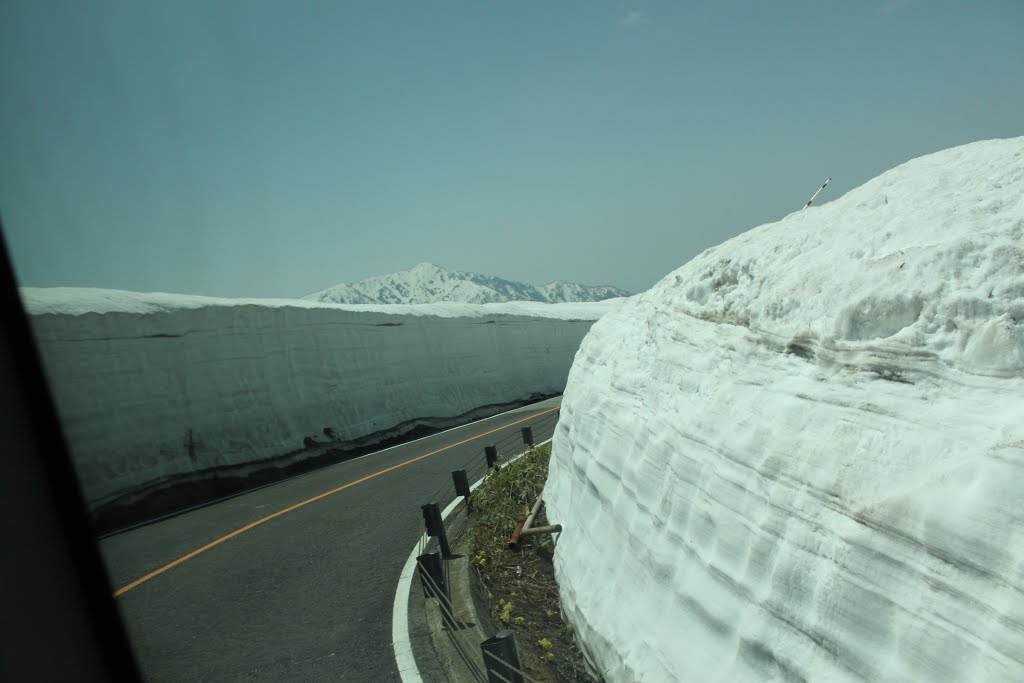 Ashikuraji, Tateyama, Nakaniikawa District, Toyama Prefecture 930-1406, Japan by quanphe ngoduc