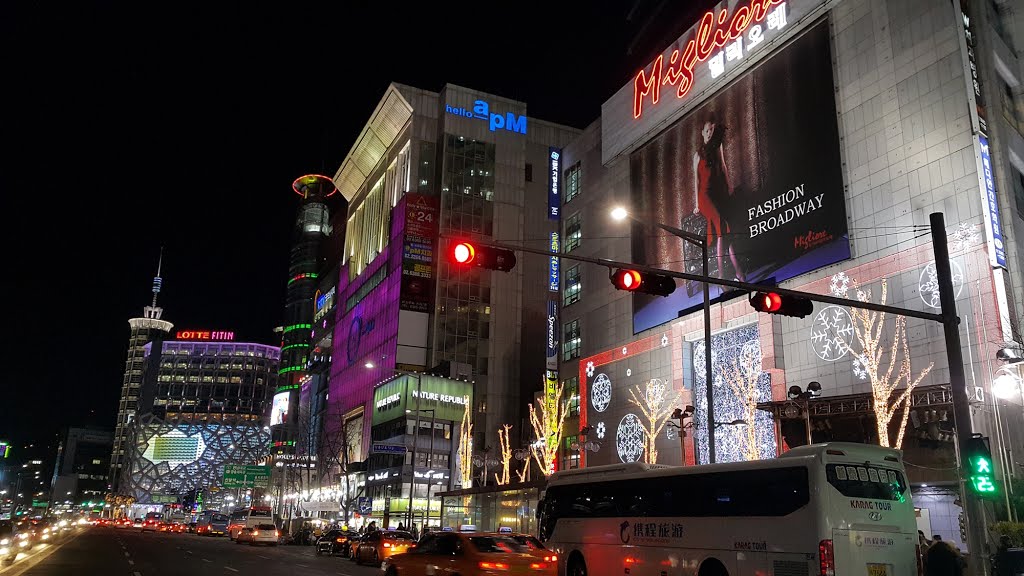 Dongdaemun shopping center by Gosotopo