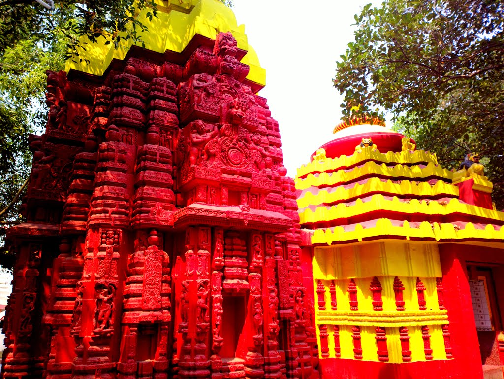 Kedar Gouri Temple Complex,Old Town, Bhubaneshwar, Odisha, India by Kamalakar Anthati