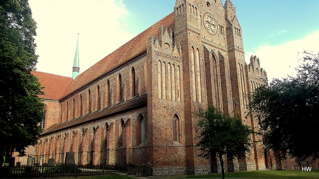 Kloster Chorin by Holger Weiher