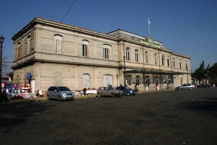 ESTACION FERROVIARIA MERIDIANO QUINTO by José Luis Pandelo