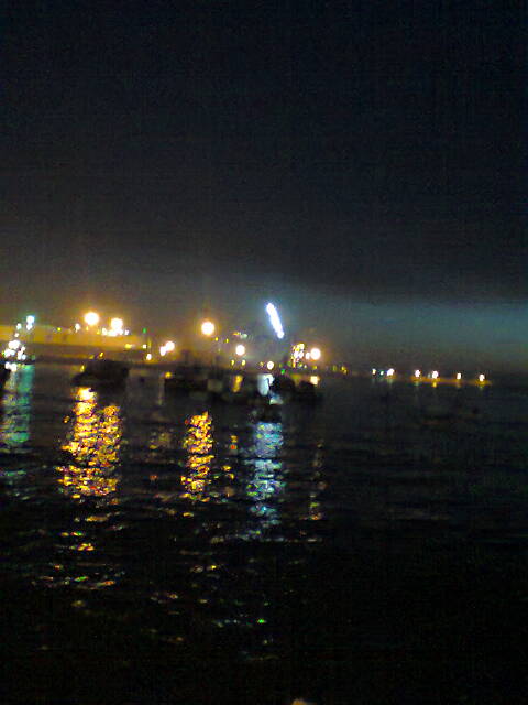 Paseo del mar San Antonio Región de Valparaíso, Chile by hernan garate soto