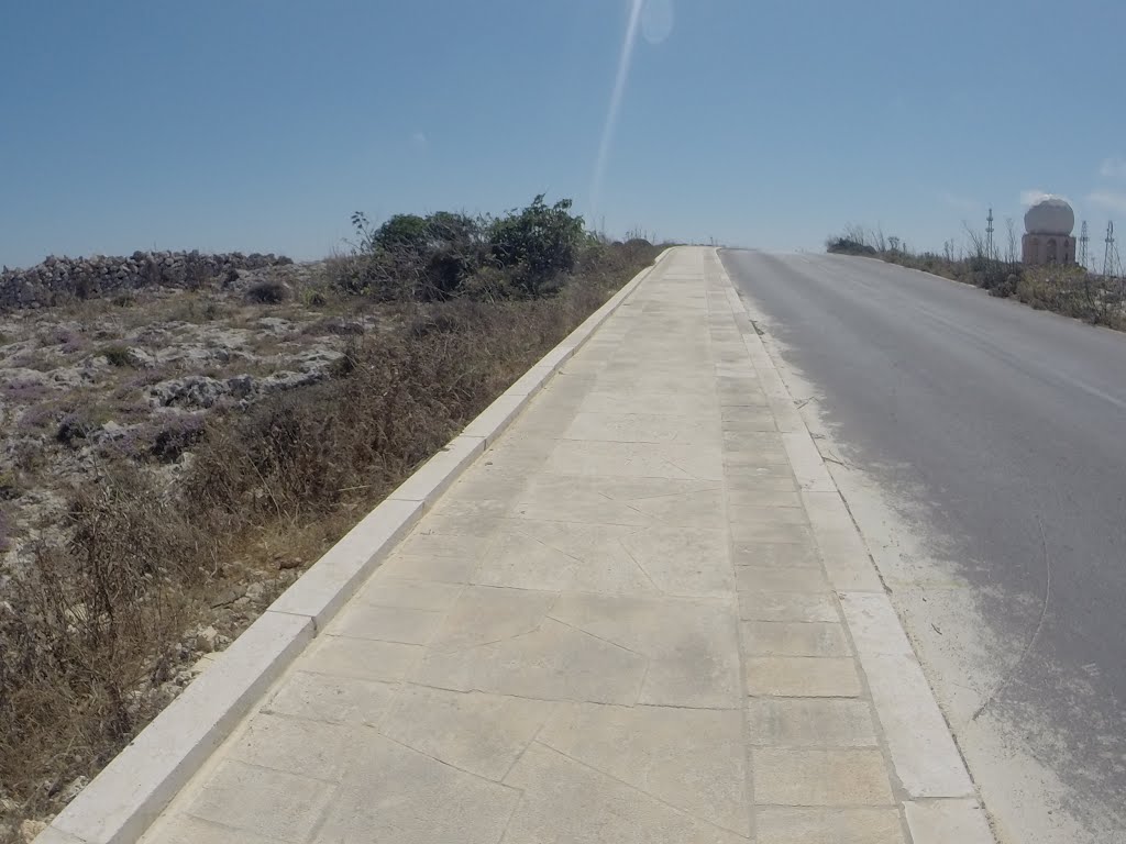 Ħad-Dingli, Malta by Alan C. Bonnici