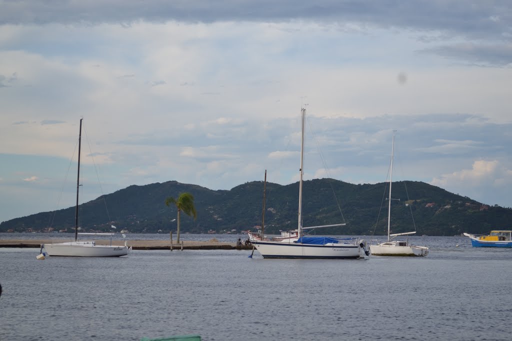 A Lagoa no primeiro dia do inverno 2015 (7) by Rafael José Rorato