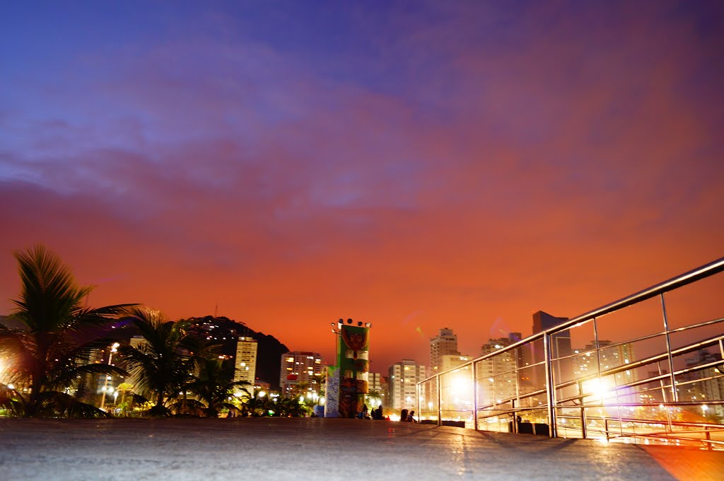 Alameda Rivaldo Justo - José Menino, Santos - SP, Brazil by orlando cunico (orla…