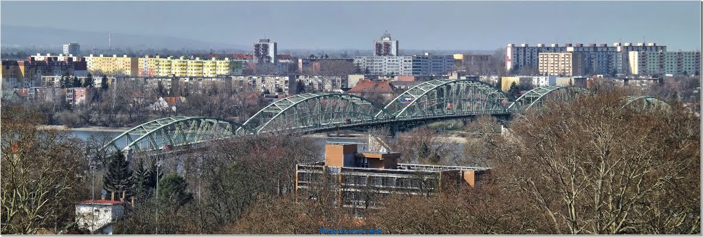 Esztergom, Becket Tamás utca 27, 2500 Magyarország by Imre Lakat