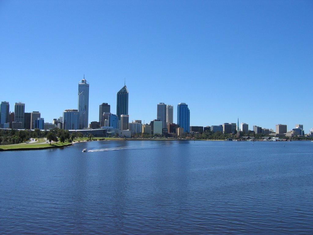 Swan river with Perth city centre by Martin Zustak