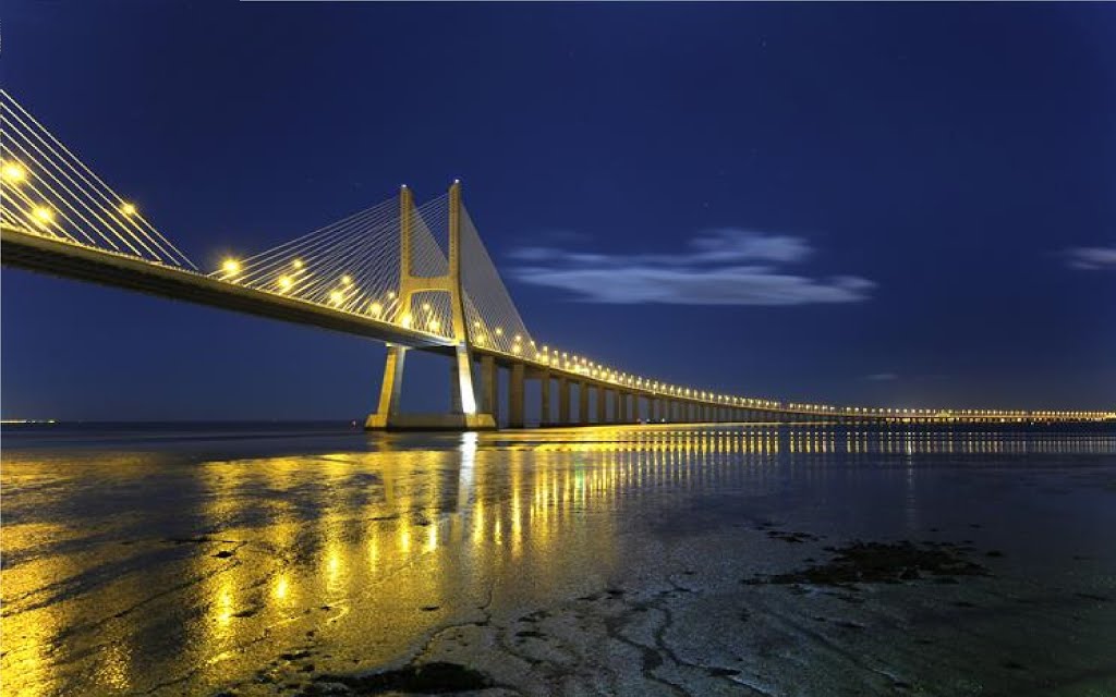 Ponte Vasco da Gama - Sacavém _ Lisboa by Vitor77