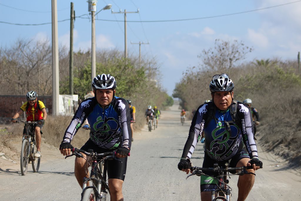 Mazatlán, Sinaloa, Mexico by Dante González