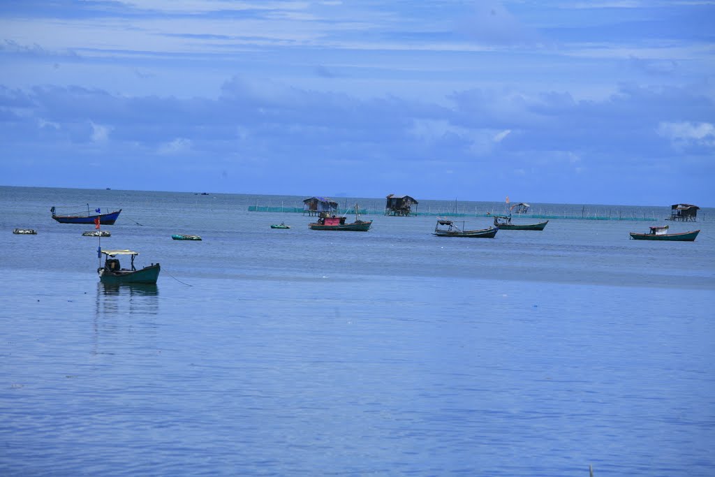 Rạch Hàm, Hàm Ninh, tp. Phú Quốc, tỉnh Kiên Giang, Vietnam by Dao Tam