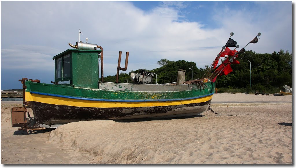 Fishing boat by Maciej _K