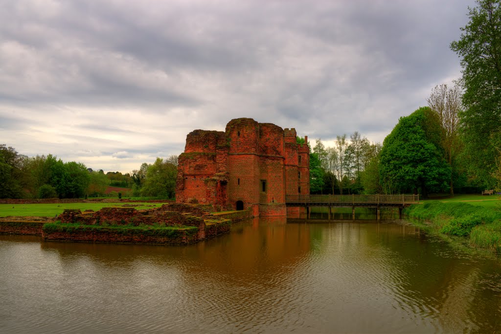 KIRBY MUXLOE CASTLE (KIRBY CASTLE), KIRBY MUXLOE, LEICESTERSHIRE, ENGLAND. by CHRIS NEWMAN